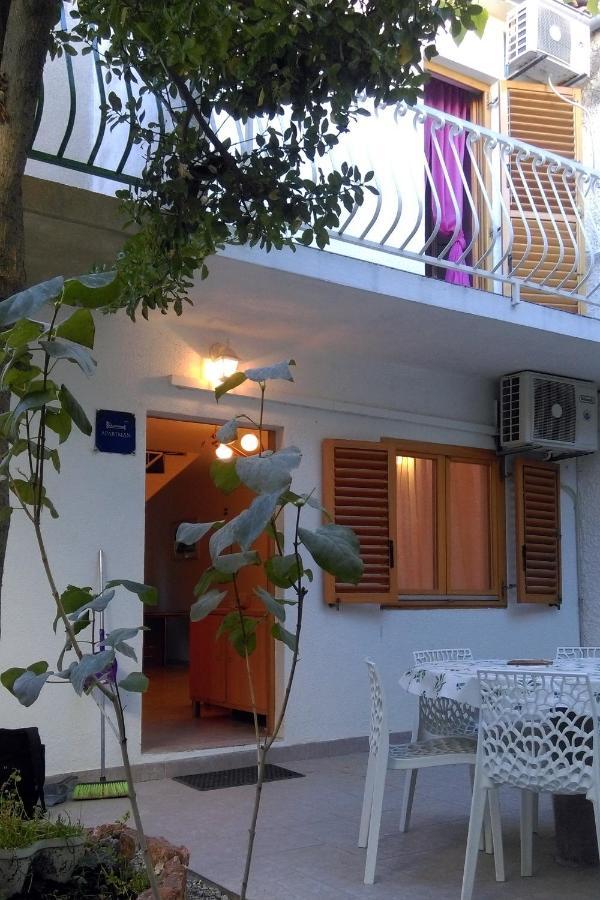 Apartments With A Parking Space Bol, Brac - 4658 Екстериор снимка
